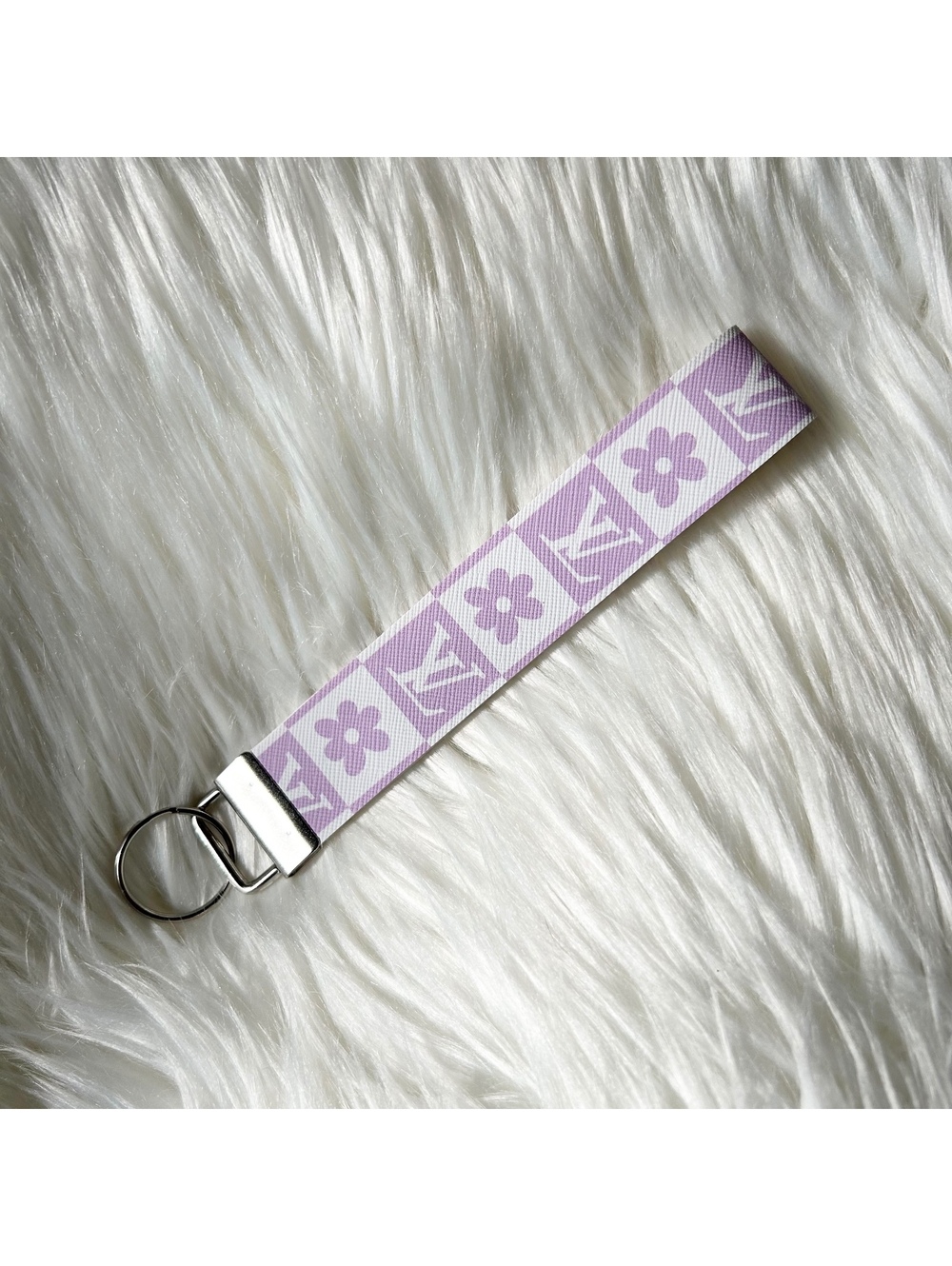 Lavender Logo Daisy Floral Faux Leather Fashion Key Fob Keychains Wristlet